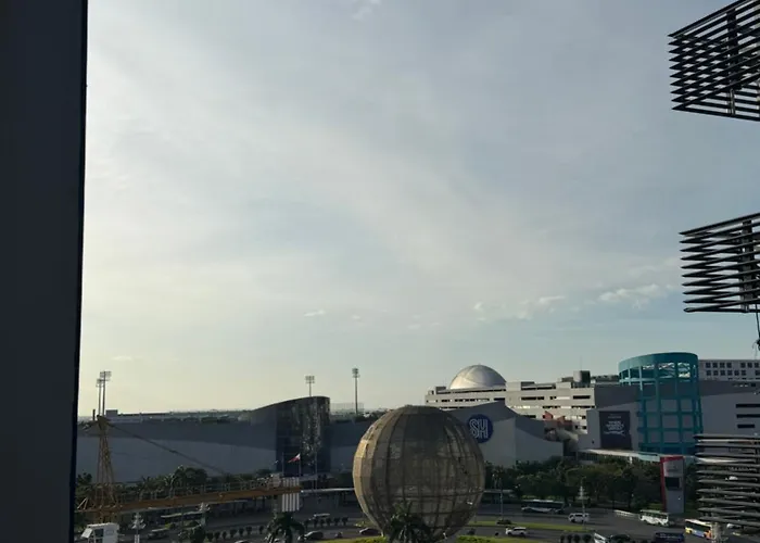 Aparthotel R&k Staycation Manila